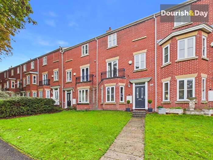 4 Bedroom Terraced House For Sale In Darwin Court, Whitchurch, SY13