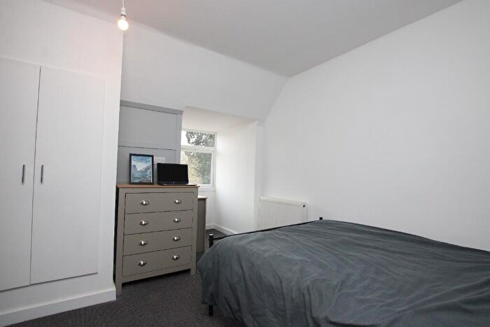 1 Bedroom House Of Multiple Occupation To Rent In St. Peters Avenue, Kettering, Northamptonshire, NN16