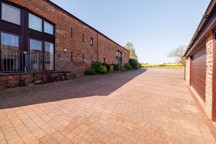 3 Bedroom Terraced House For Sale In Everstone Farm Barns, Peterstow, Ross-On-Wye, Herefordshire, HR9