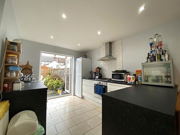 4 Bedroom Terraced House To Rent In Sapphire Street, Adamsdown, CF24