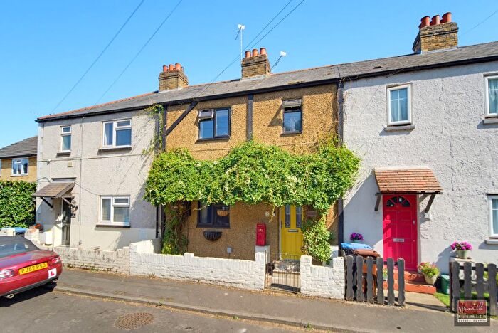 3 Bedroom Terraced House For Sale In Medlake Road, Egham, Surrey, TW20