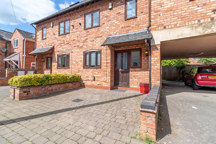 5 Bedroom Terraced House To Rent In Plymouth Place, Leamington Spa, CV31