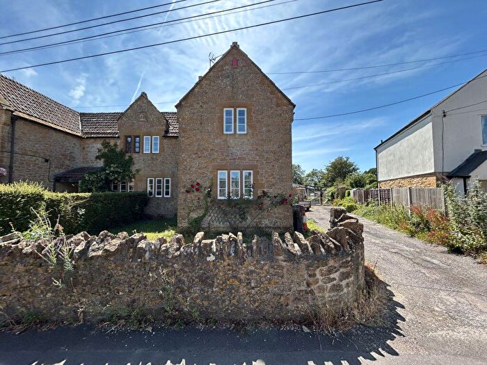 3 Bedroom Semi-Detached House For Sale In Queen Street, Tintinhull, Yeovil, Somerset, BA22