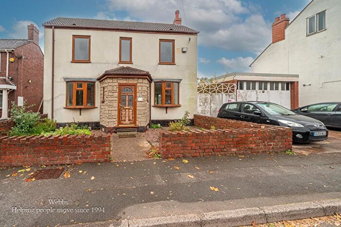 3 Bedroom Detached House For Sale In Coppice Road, Walsall, WS9
