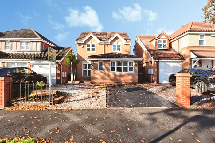 3 Bedroom Detached House For Sale In Paget Road, Birmingham, West Midlands, B24