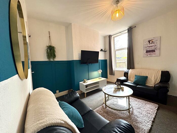 3 Bedroom House To Rent In Manilla Road - Copy, Selly Park, West Midlands, B29