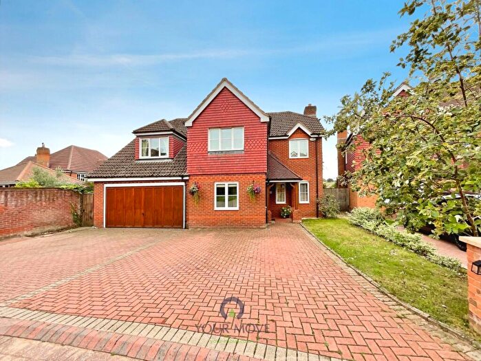 5 Bedroom Detached House To Rent In Greyfriars Drive, Bromsgrove, Worcestershire, B61
