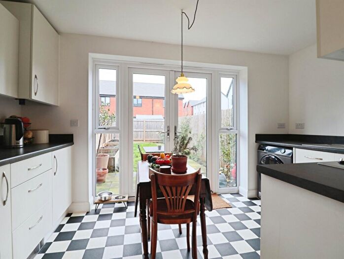 2 Bedroom Semi-Detached House For Sale In Ffordd Wallace, Barry, CF63