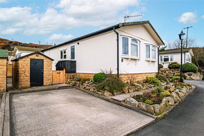 2 Bedroom Park Home For Sale In The Summit, Dales View Park, Salterforth, BB18