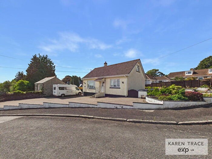 3 Bedroom Detached House For Sale In Mountstephen Close, St Austell, PL25