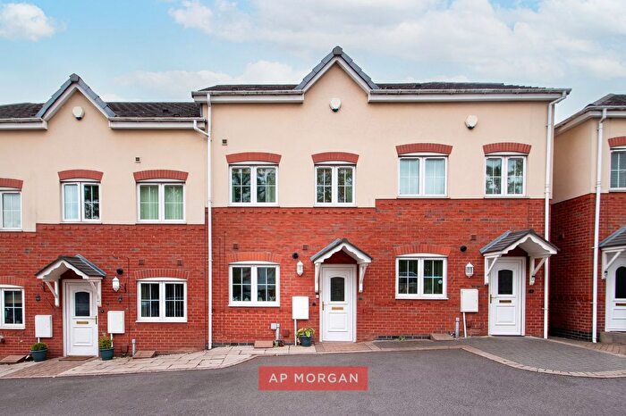3 Bedroom Terraced House For Sale In Wagon Lane, Yardley, Solihull, West Midlands, B92