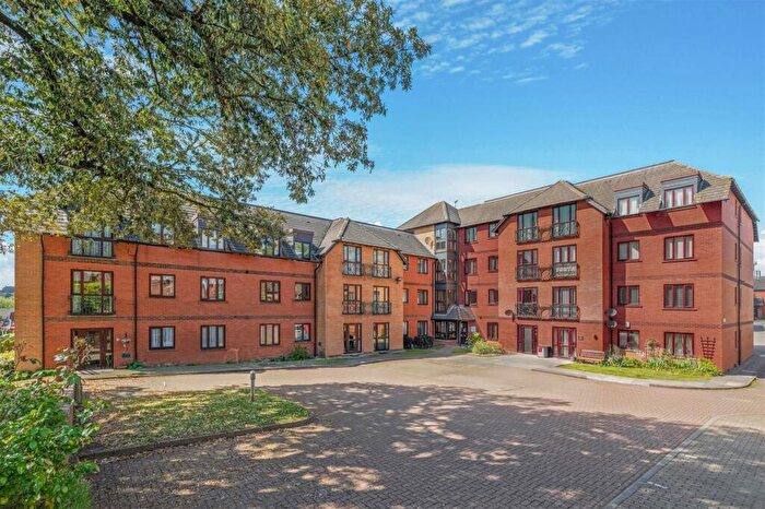 2 Bedroom Apartment For Sale In George Street, Kettering, NN16