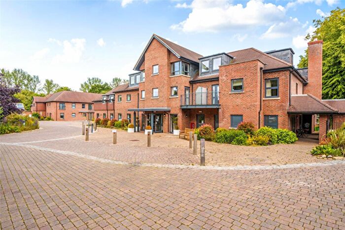 1 Bedroom Apartment For Sale In Elizabeth House, St. Giles Mews, Stony Stratford, Milton Keynes, Buckinghamshire, MK11