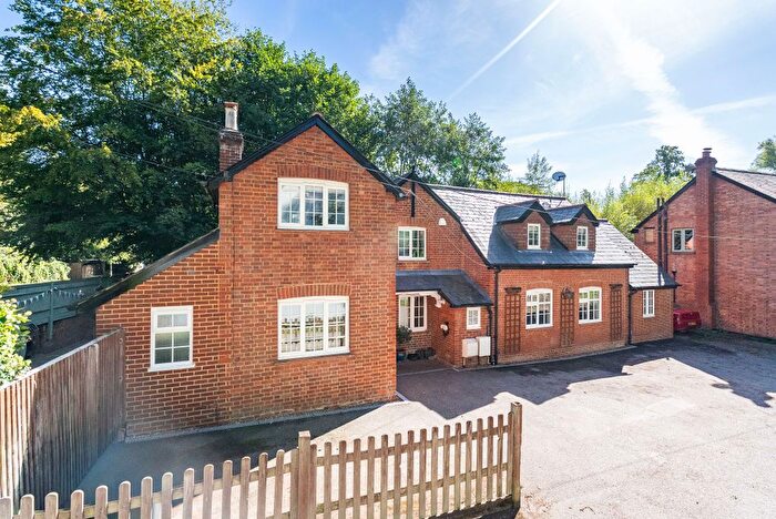 4 Bedroom Detached House For Sale In Pixham Lane, Pixham, Dorking, RH4