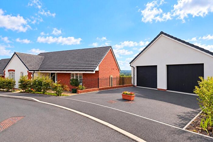 3 Bedroom Bungalow For Sale In Antler Close, South Molton, Devon, EX36