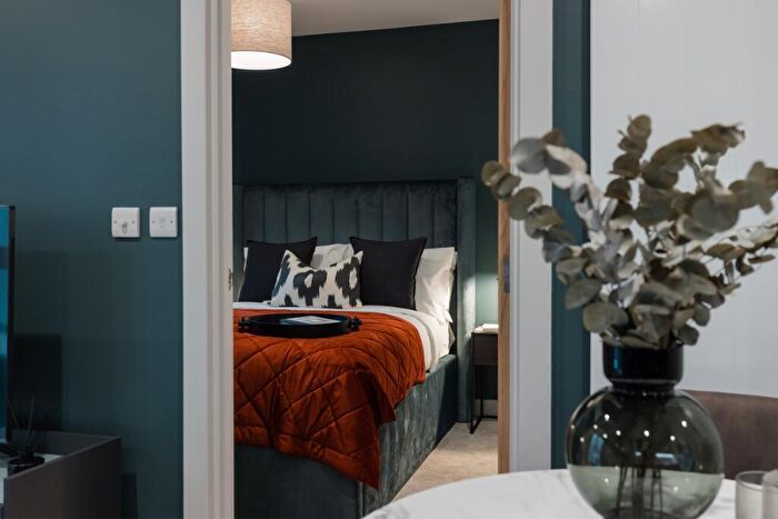 1 Bedroom Apartment To Rent In New York Square, Quarry Hill, Leeds, LS2