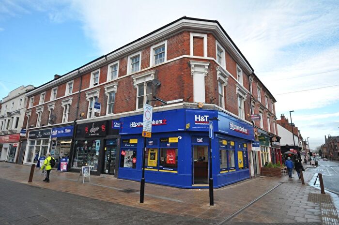 1 Bedroom Flat To Rent In Station Street, Burton-On-Trent, Staffordshire, DE14