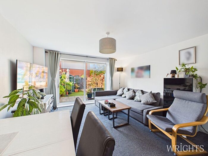 4 Bedroom Town House For Sale In Penn Way, Welwyn Garden City, AL7