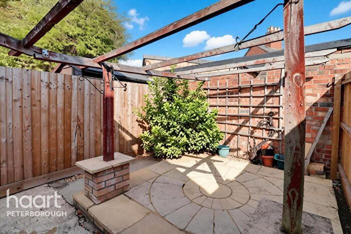3 Bedroom Semi-Detached House For Sale In Crawthorne Road, Peterborough, PE1