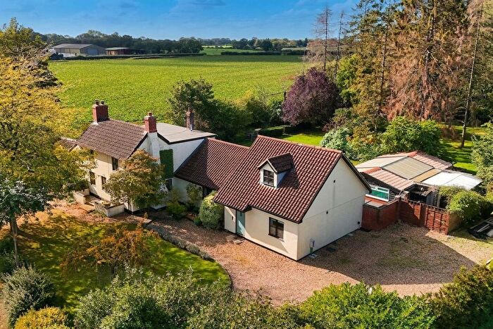 5 Bedroom Detached House For Sale In Scoulton Road, Rockland St. Peter, Attleborough, NR17