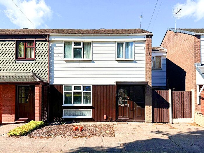 4 Bedroom Terraced House To Rent In Coventry Street, Wolverhampton, West Midlands, WV1