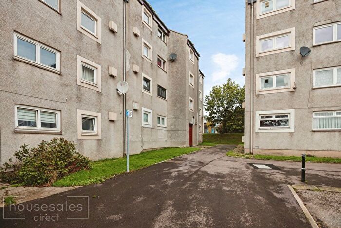 2 Bedroom Flat For Sale In Shapinsay Court, Aberdeen, AB15