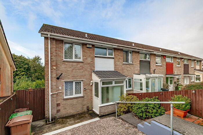 3 Bedroom End Of Terrace House For Sale In Cooban Court, Plymouth, PL6