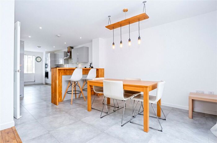 4 Bedroom Semi-Detached House To Rent In Clay Pit Grove, Cheltenham, Gloucestershire, GL51