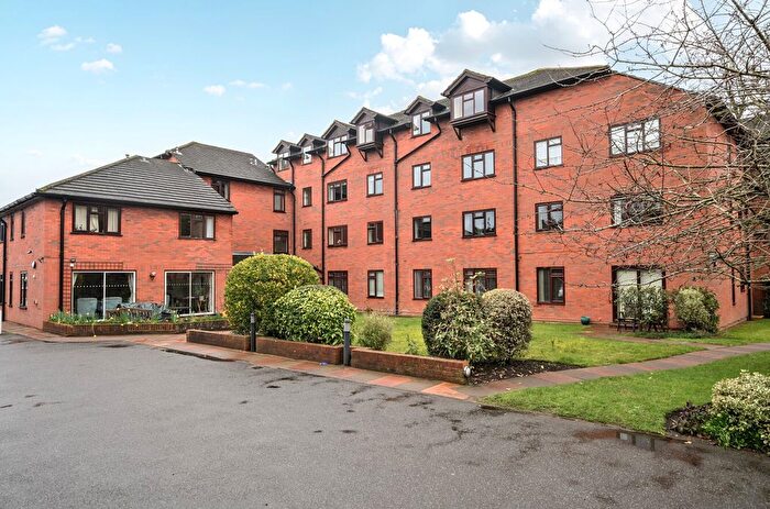 1 Bedroom Property For Sale In Farnborough Common, Orpington, Kent, BR6