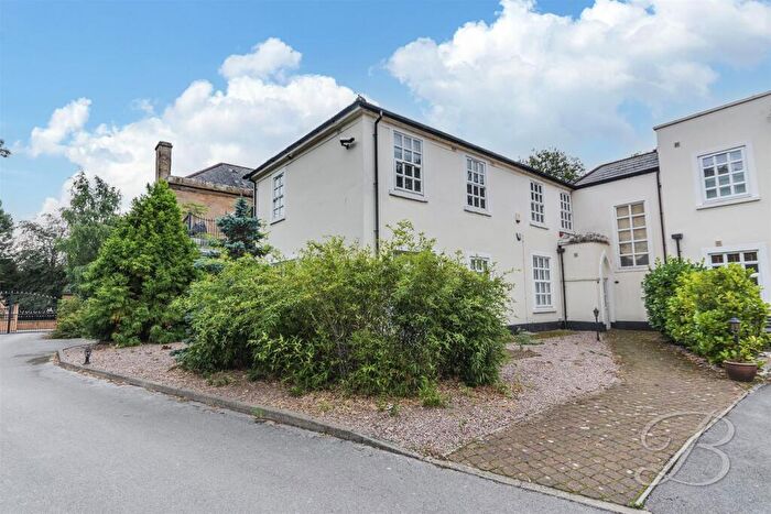 2 Bedroom Apartment For Sale In Crow Hill Rise, Mansfield, NG19