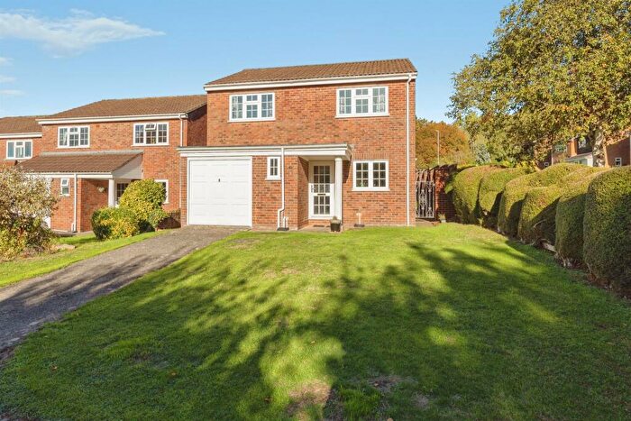 4 Bedroom Detached House For Sale In Wiltshire Avenue, Yate, Bristol, BS37