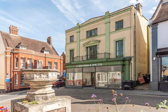 5 Bedroom House For Sale In Market Place, Bungay, NR35