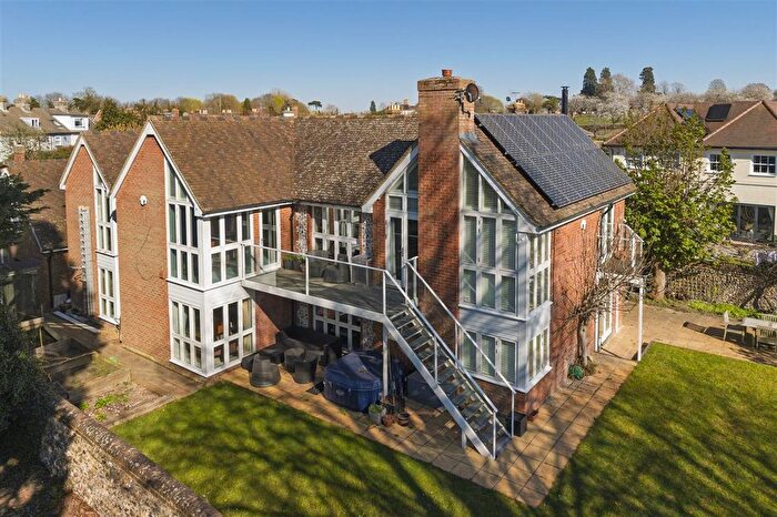 6 Bedroom Detached House For Sale In Quayside, Water Lane, Faversham, ME13