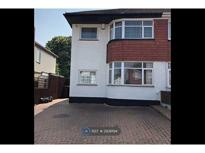 2 Bedroom Semi-Detached House To Rent In Mount Road, Wolverhampton, WV4