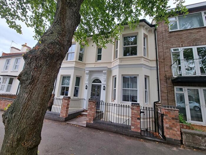6 Bedroom Detached House To Rent In Leicester Street, Leamington Spa, CV32