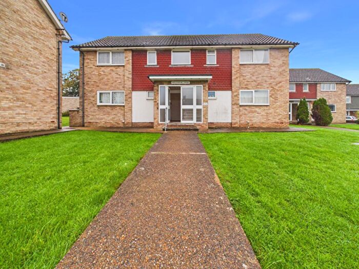 1 Bedroom Flat To Rent In Windsor Way, Polegate, BN26