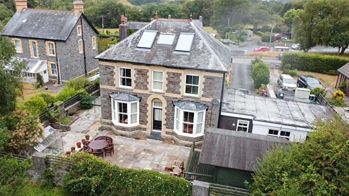 4 Bedroom Detached House For Sale In Llanfarian, Aberystwyth, SY23