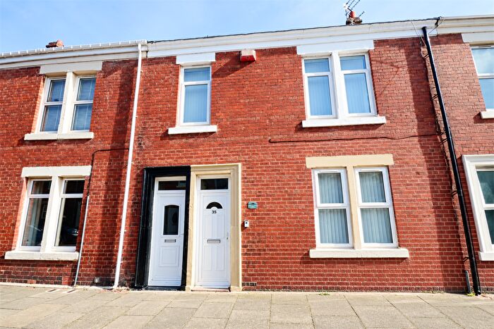 1 Bedroom Flat To Rent In Northbourne Road, Jarrow, NE32