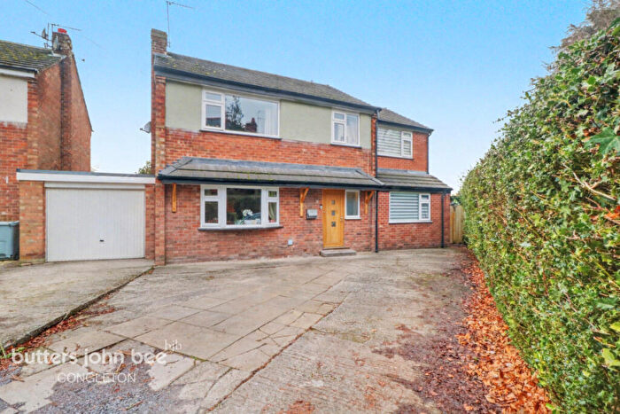 4 Bedroom Link Detached House For Sale In Newcastle Road, Congleton, CW12
