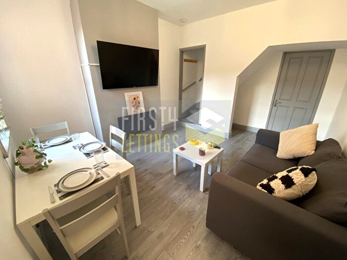 3 Bedroom Terraced House To Rent In Lord Byron Street, Clarendon Park, LE2