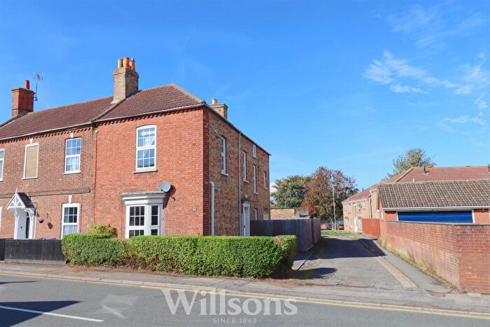 4 Bedroom End Of Terrace House For Sale In West Street, Alford, LN13