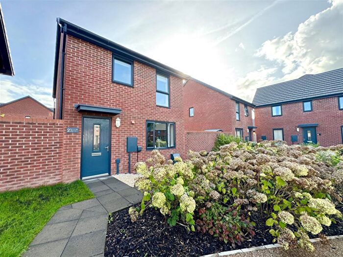 3 Bedroom Detached House For Sale In Finches Close, Chepstow, NP16