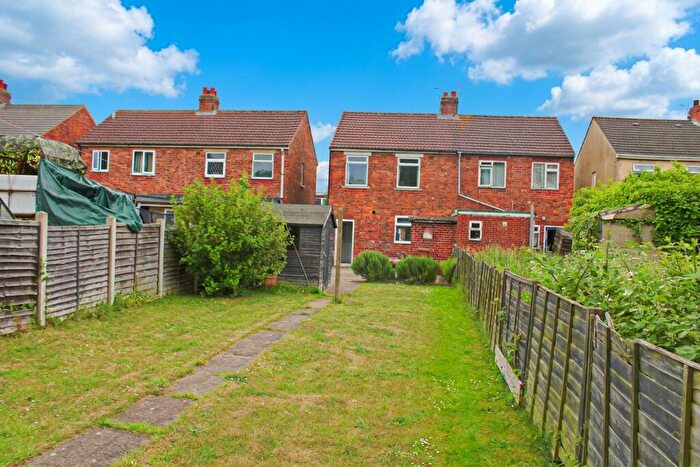 3 Bedroom Semi-Detached House For Sale In Mill Lane, Broughton, DN20