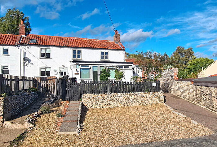 2 Bedroom Cottage For Sale In The Street, Knapton, NR28