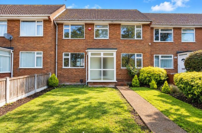 3 Bedroom Terraced House For Sale In Tivoli Park Avenue, Margate, Kent, CT9