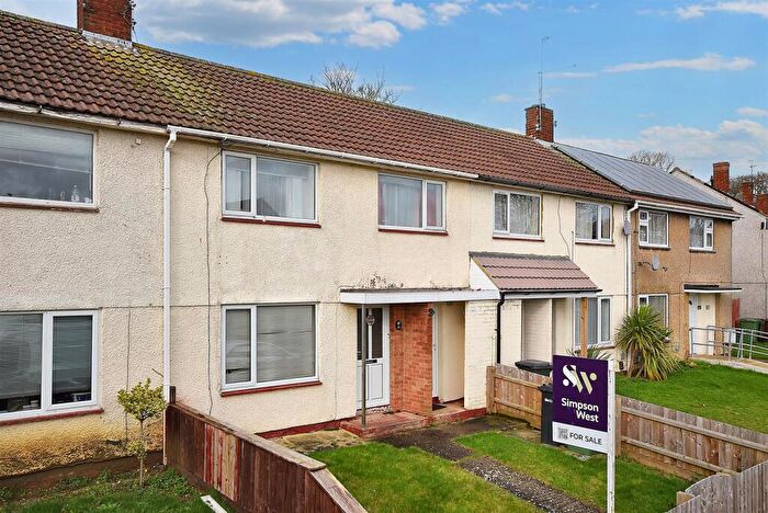 2 Bedroom Terraced House For Sale In Thirsk Road, Corby, NN18