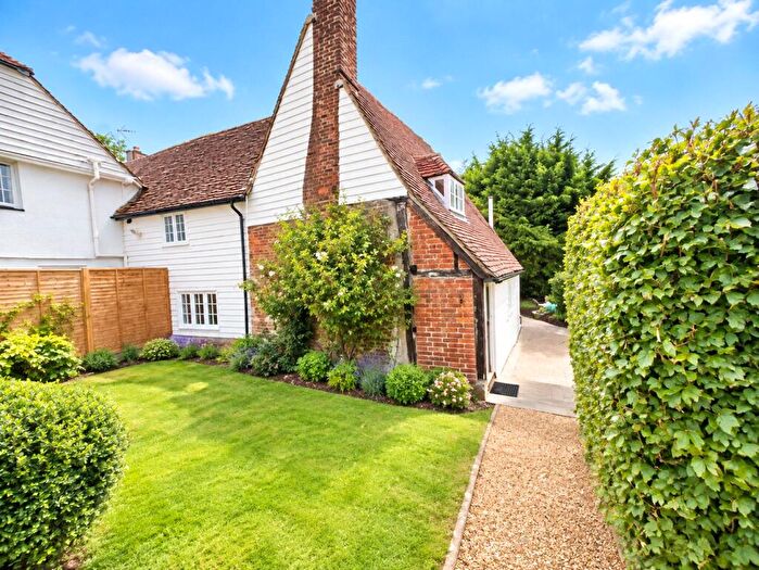 2 Bedroom Semi-Detached House To Rent In Lower Road, East Farleigh, Maidstone, Kent, ME15