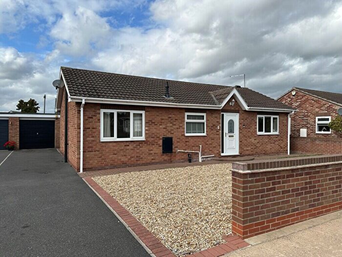 3 Bedroom Detached Bungalow For Sale In Mill Field Court, Barnby Dun, Doncaster, DN3