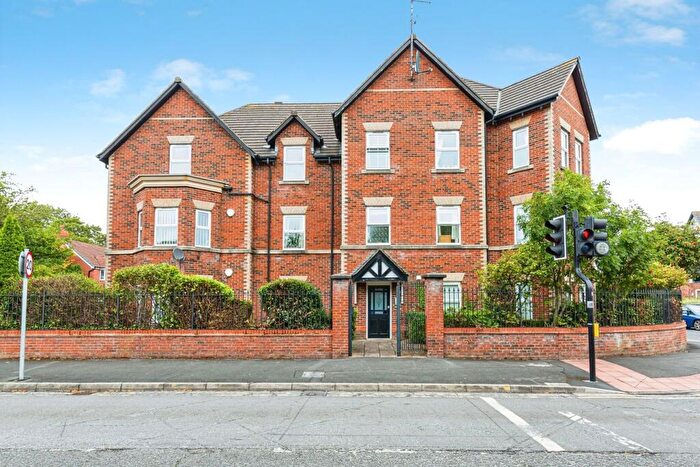 2 Bedroom Apartment For Sale In Farriers Way, Poulton-le-Fylde, FY6