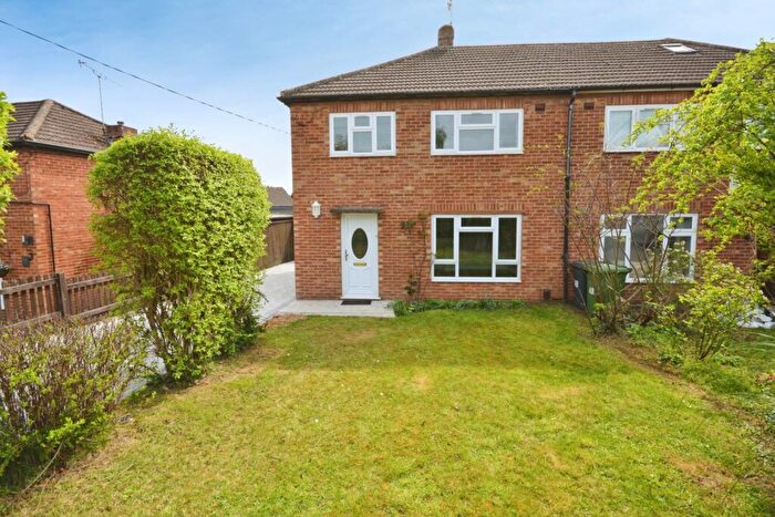 3 Bedroom Semi-Detached House To Rent In Hundred Acres Lane, Amersham, HP7